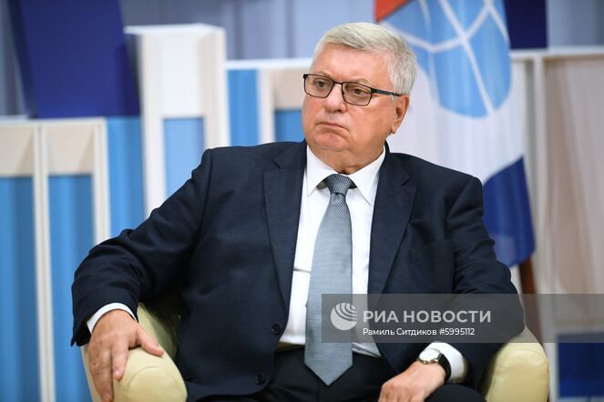 Ректор Московского государственного института международных отношений Министерства иностранных дел Российской Федерации (МГИМО МИД России) Анатолий Торкунов во время встречи министра иностранных дел РФ Сергея Лаврова со студентами в Москве. Место: Россия, Москва. Автор: Рамиль Ситдиков/РИА Новости. Глава МИД РФ С. Лавров встретился со студентами МГИМО
