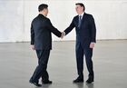 14 ноября 2019. Президент Бразилии Жаир Болсонару (справа) и председатель Китайской Народной Республики (КНР) Си Цзиньпин перед заседанием лидеров стран БРИКС во дворце "Итамарати". Место: Бразилия, Бразилиа. Автор: Рамиль Ситдиков. Президент РФ В. Путин на саммите БРИКС в Бразилии
