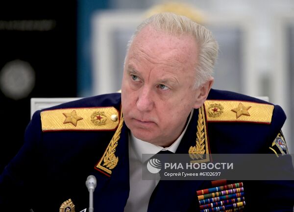 Президент РФ В. Путин провел в Кремле заседание организационного комитета "Победа"