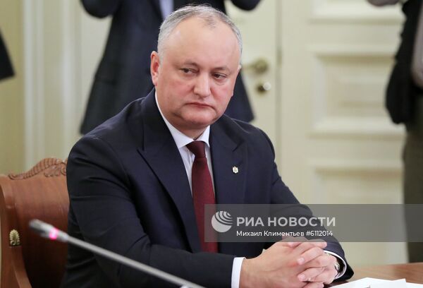 Рабочая поездка президента РФ В. Путина в Санкт-Петербург