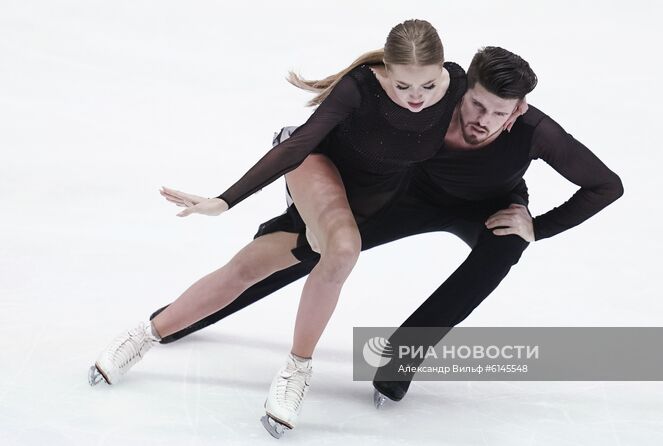 Александра Степанова и Иван Букин (Россия) выступают с произвольной программой в танцах на льду на чемпионате Европы по фигурному катанию. Место: Австрия, Грац. Автор: Александр Вильф/РИА Новости. Фигурное катание. Чемпионат Европы. Танцы. Произвольная программа