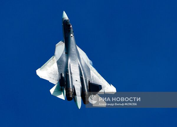 Форум "Армия-2020". Демонстрационные полеты