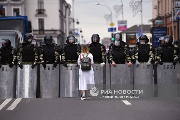 Несанкционированная акция оппозиции "Марш единства" в Минске