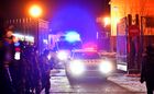 Полицейские автомобили у здания Московского городского суда, где рассматривалось требование ФСИН об отмене условного срока Алексею Навальному и замене его на реальный. Место: Россия, Москва. Автор: Алексей Куденко. Фото недели