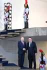 14 ноября 2019. Президент РФ Владимир Путин и президент Бразилии Жаир Болсонару (справа) перед совместным фотографированием лидеров стран БРИКС во дворце "Итамарати". Место: Бразилия, Бразилиа. Автор: Рамиль Ситдиков. Президент РФ В. Путин на саммите БРИКС в Бразилии