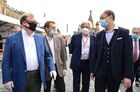 Президент Российского книжного союза, сопредседатель Ассоциации юристов России Сергей Степашин, председатель Российского исторического общества Сергей Нарышкин, заместитель руководителя Федерального агентства по печати и массовым коммуникациям Владимир Григорьев и руководитель Федерального агентства по печати и массовым коммуникациям РФ Михаил Сеславинский (слева направо) на ежегодном российском книжном фестивале на Красной площади. Книжный фестиваль "Красная площадь 2020" приурочен к Дню русского языка и дню рождения Александра Сергеевича Пушкина. Место: Россия, Москва. Автор: Екатерина Чеснокова/РИА Новости. Книжный фестиваль "Красная площадь". День первый