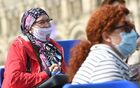 Посетители на ежегодном российском книжном фестивале на Красной площади. Книжный фестиваль "Красная площадь 2020" приурочен к Дню русского языка и дню рождения Александра Сергеевича Пушкина. Место: Россия, Москва. Автор: Екатерина Чеснокова/РИА Новости. Книжный фестиваль "Красная площадь". День первый