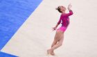 Российская спортсменка, член сборной России (команда ОКР) Ангелина Мельникова выступает с вольными упражнениями в индивидуальном многоборье по спортивной гимнастике среди женщин на XXXII летних Олимпийских играх в Токио. Место: Япония, Токио. Автор: Алексей Филиппов/РИА Новости. Олимпиада-2020. Спортивная гимнастика. Женщины. Индивидуальное многоборье