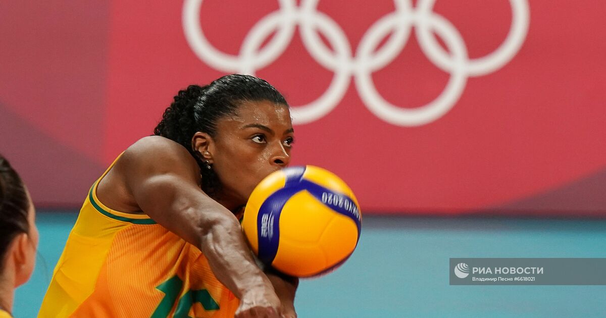Россия бразилия волейбол женщины. Состав женской сборной Бразилии по волейболу 2021.