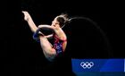 Российская спортсменка, член сборной России (команда ОКР) Юлия Тимошинина на соревнованиях по прыжкам в воду с вышки 10 метров среди женщин на XXXII летних Олимпийских играх. Место: Япония, Токио. Автор: Алексей Филиппов. ОЛИМПИАДА. ЛУЧШЕЕ