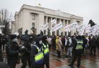 Участники митинга предпринимателей и движения "SaveФоп" против налоговых реформ и карантинных ограничений для бизнеса у здания Верховной рады в Киеве. Президент Владимир Зеленский выступил с ежегодным посланием к Верховной раде о внутреннем и внешнем положении страны. Место: Украина, Киев. Автор: Стрингер/РИА Новости. Ситуация в Киеве на фоне ежегодного послания президента Украины В. Зеленского