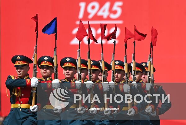 НЕДЕЛЯ В ФОТОГРАФИЯХ
