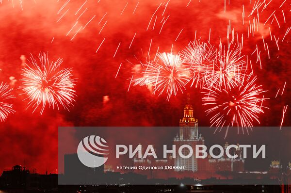 НЕДЕЛЯ В ФОТОГРАФИЯХ