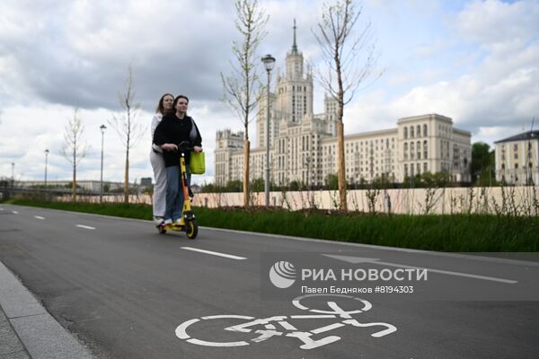 Остров Балчуг после работ по благоустройству