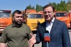 В ДНР передали технику и машины скорой помощи из Самарской области В ДНР передали технику и машины скорой помощи из Самарской области