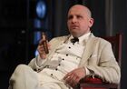 Фёдор Лавров в роли Егора Войницкого (Дядя Жорж) на пресс-показе спектакля "Дядя Жорж" в постановке художественного руководителя театра Сергея Газарова в Московском академическом театре сатиры в Москве. "Дядя Жорж" - постановка, основанная на двух пьесах А.П. Чехова "Леший" и "Дядя Ваня". Место: Россия, Москва. Автор: Екатерина Чеснокова/РИА Новости. Спектакль "Дядя Жорж" в театре "Сатиры"