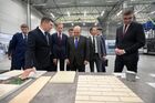 29 июня 2022. Председатель правительства РФ Михаил Мишустин во время посещения предприятия ООО "Ижевский завод тепловой техники" на территории промышленного технопарка "ИКСЭЛ" во Владимирской области. Справа - временно исполняющий обязанности губернатора Владимирской области Александр Авдеев. Место: Владимирская область. Автор: Александр Астафьев. Рабочая поездка председателя правительства РФ М. Мишустина в Центральный федеральный округ