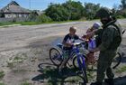 Мирная жизнь в одном из поселков Харьковской области