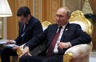 29 июня 2022. Президент РФ Владимир Путин во время встречи с президентом Ирана Сейедом Эбрахимом Раиси на полях шестого Каспийского саммита в Ашхабаде. Место: Туркменистан, Ашхабад. Автор: Михаил Климентьев. Президент РФ В. Путин принял участие в шестом Каспийском саммите