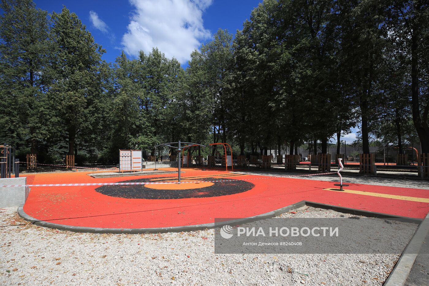 Спортивная площадка спорткомплекса "Авангард" в ходе реконструкции. Место: Россия, Москва. Автор: Антон Денисов/РИА Новости. Реконструкция спорткомплекса "Авангард"