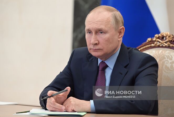 1 августа 2022. Президент РФ Владимир Путин проводит в режиме видеоконференции совещание по вопросам развития металлургического комплекса. Место: Россия, Москва. Автор: Павел Быркин/РИА Новости. Президент РФ В. Путин провел совещание по вопросам развития металлургического комплекса