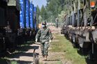 Китайская военная техника, прибывшая на конкурс "Танковый биатлон" в подмосковное Алабино. "Танковый биатлон" пройдет с 13 по 27 августа 2022 года на подмосковном военном полигоне Алабино, свое участие в конкурсе официально подтвердили команды из 22 стран Европы, Азии, Африки и Латинской Америки. Место: Россия, Московская область, Алабино. Автор: Константин Морозов/РИА Новости. Прибытие китайской военной техники на конкурс "Танковый биатлон" в подмосковное Алабино