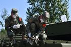 Прибытие китайской военной техники на конкурс "Танковый биатлон" в подмосковное Алабино