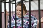 Журналистка Александра Баязитова, обвиняемая в вымогательстве без причинения тяжкого вреда здоровью потерпевшего, на заседании Кузьминского суда города Москвы, где рассматривается ходатайство следствия об избрании ей меры пресечения. Место: Россия, Москва. Автор: Максим Блинов. Избрание меры пресечения журналистке А. Баязитовой