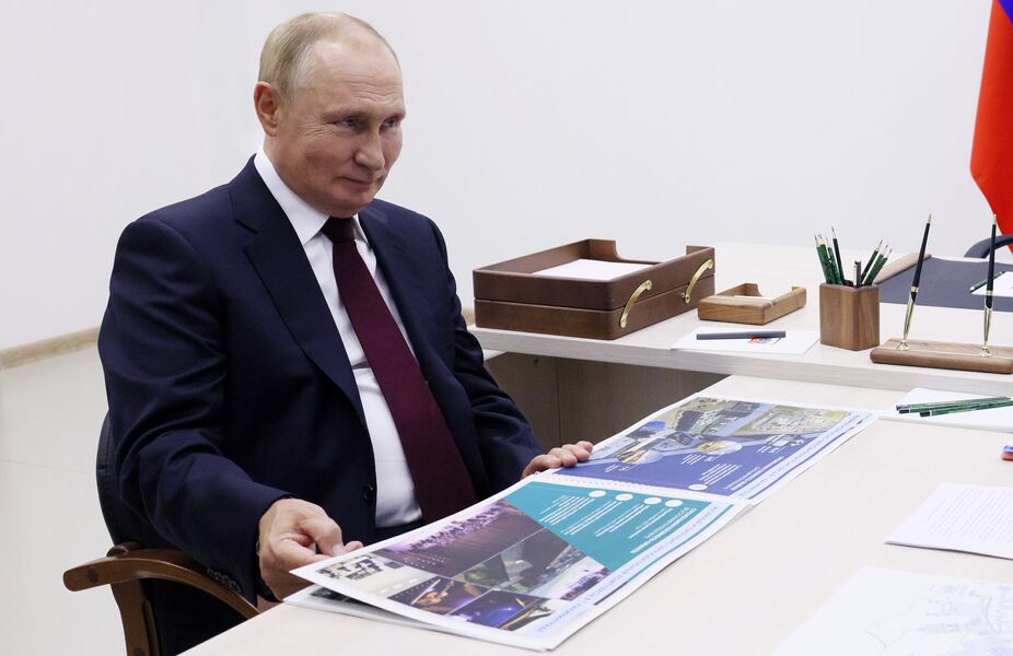 Критика "Разговора о важном" Путина перед школьниками в Калининграде