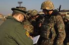 Военнослужащие Армении - часть Коллективных миротворческих сил ОДКБ - перед отправкой в Казахстан. Три военно-транспортных самолета Ил-76 ВКС России с подразделением миротворческого контингента ВС Армении из состава миротворческих сил ОДКБ отправятся из аэропорта Звартноц Республика Армения в Республику Казахстан. В соответствии с решением Совета коллективной безопасности ОДКБ, принятым 6 января 2022 г., в Республику Казахстан на ограниченный по времени период для стабилизации и нормализации обстановки направлены Коллективные миротворческие силы Организации договора о коллективной безопасности. В их состав вошли подразделения вооруженных сил Российской Федерации, Республики Белоруссия, Республики Армения, Республики Таджикистан и Киргизской Республики. Стоп-кадр с видео. Изображение является раздаточным материалом, предоставлено третьей стороной. Только редакционное использование. Запрет на архивирование, коммерческое использование, рекламную кампанию. Место: Армения. Военные Таджикистана и Армении из состава миротворцев ОДКБ вылетают в Казахстан