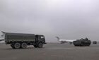 Военная техника российской части миротворческих сил ОДКБ (Организация Договора о коллективной безопасности) на аэродроме в Алма-Ате. Созданная Минобороны России - воздушная группировка из более 70-ти самолетов Ил-76 и 5-ти Ан-124, круглосуточно перебрасывает подразделения российского контингента миротворческих сил ОДКБ в Казахстан. Миротворцы направляются для охраны государственных и военных объектов и содействия силам правопорядка в Казахстане, где массовые протесты против повышения цен на сжиженный газ переросли в беспорядки. Скриншот видео, предоставленного Минобороны РФ. Изображение является раздаточным материалом, предоставлено третьей стороной. Только редакционное использование. Запрет на архивирование, коммерческое использование, рекламную кампанию. Место: Казахстан, Алма-Ата. Продолжается переброска основных сил российских миротворцев ОДКБ в Казахстан