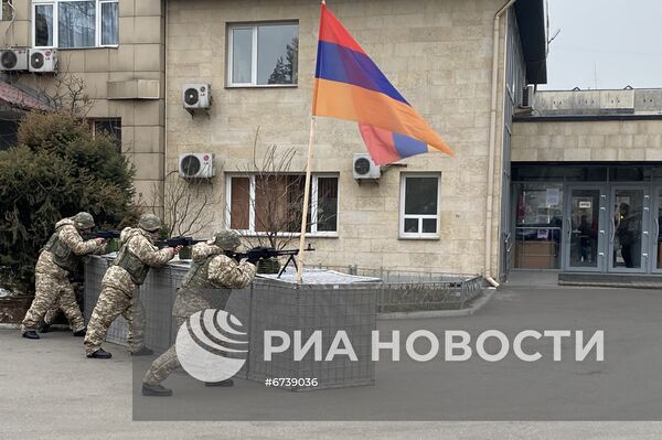 Работа миротворцев ОДКБ в Казахстане
