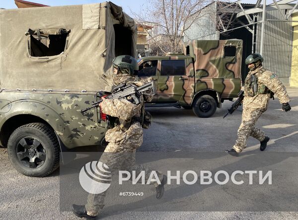 Работа миротворцев ОДКБ в Казахстане