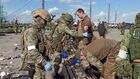 Сдача в плен последней группы украинских боевиков с "Азовстали" Сдача в плен последней группы украинских боевиков с "Азовстали"