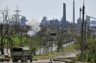 Саперы батальона "Восток" Народной милиции ДНР подрывают неразорвавшиеся снаряды и мины, найденные на территории комбината "Азовсталь" в Мариуполе. Место: Донецкая народная республика, Мариуполь. Автор: Алексей Куденко. Разминирование территории комбината "Азовсталь" в Мариуполе
